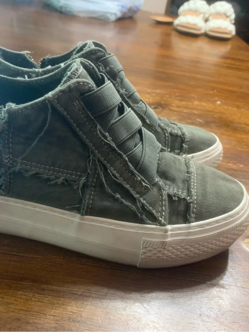 Women's Casual High-Top Canvas Sneakers - Gray